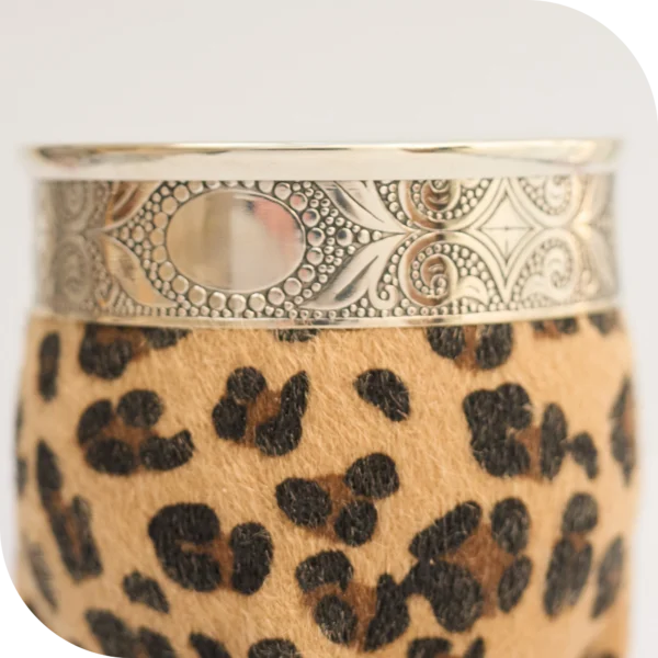 IMPERIAL ANIMAL PRINT CON BASE DE ALPACA - Image 2