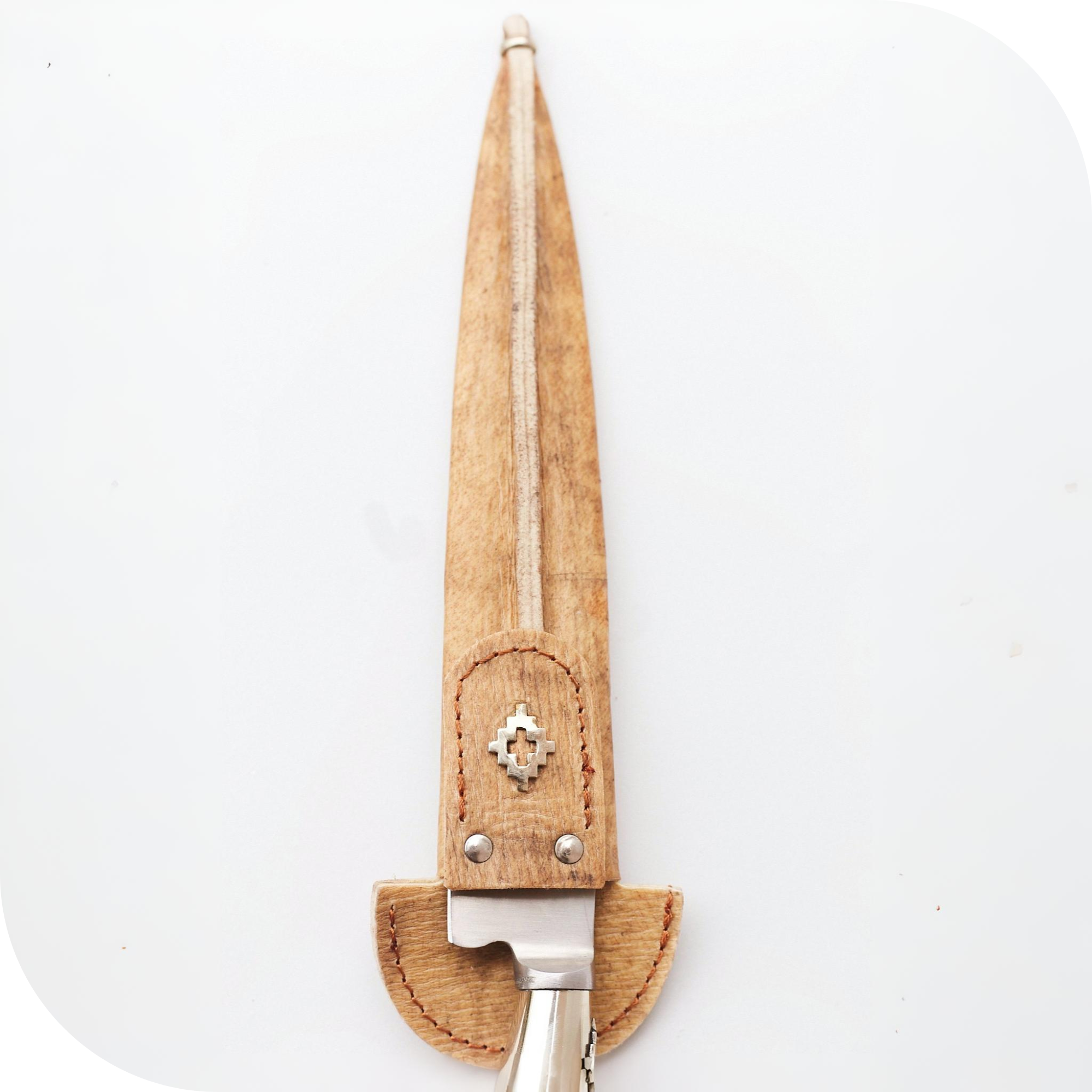 CUCHILLO 30 CM CIERVO ENTERO C/PUNTERAS DE ALPACA Y DIJE - Image 6